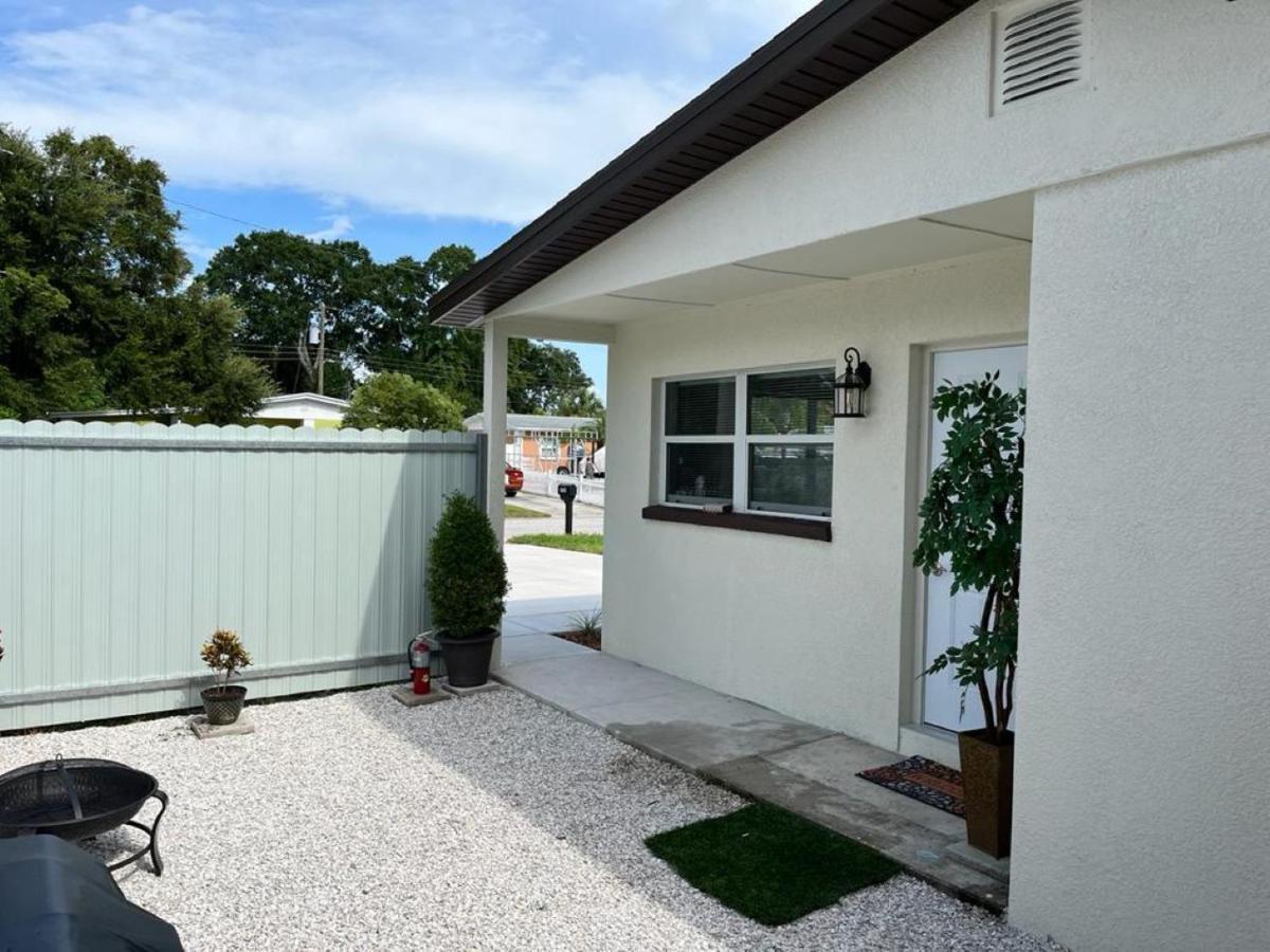 Incredible Comfortable Apartments Near The Airport And Beaches Tampa Eksteriør billede