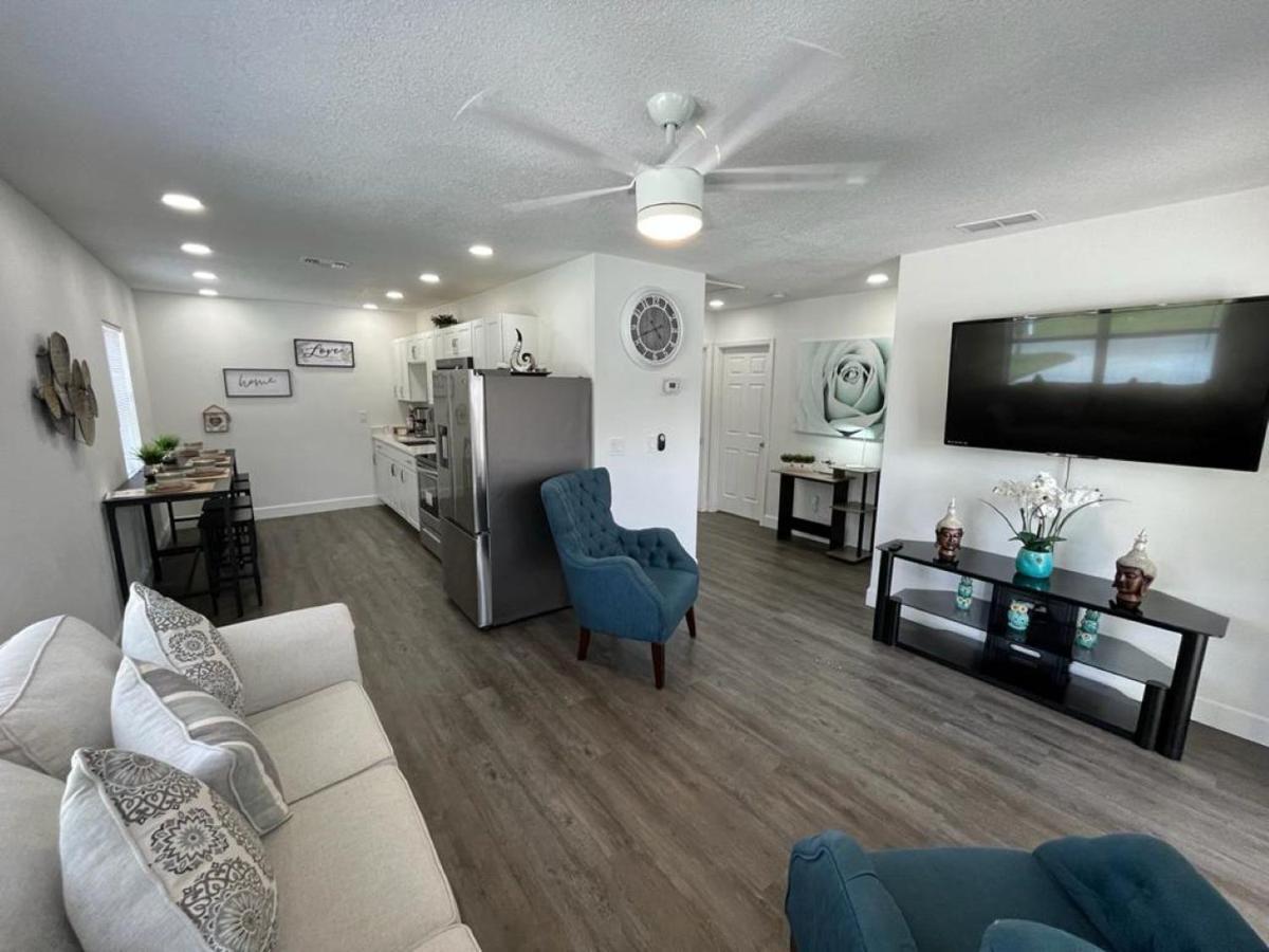 Incredible Comfortable Apartments Near The Airport And Beaches Tampa Eksteriør billede