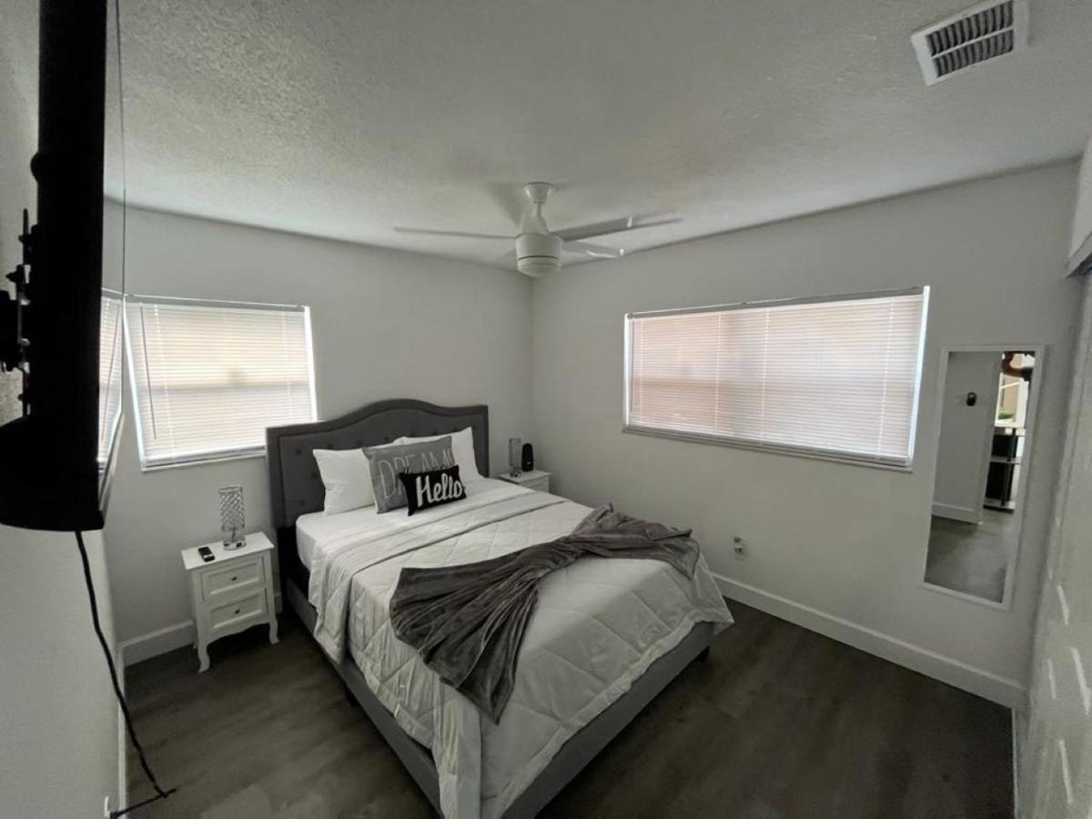 Incredible Comfortable Apartments Near The Airport And Beaches Tampa Eksteriør billede