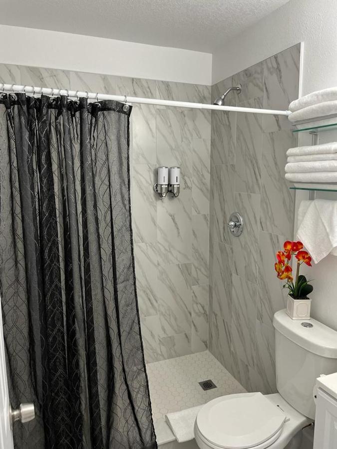 Incredible Comfortable Apartments Near The Airport And Beaches Tampa Eksteriør billede