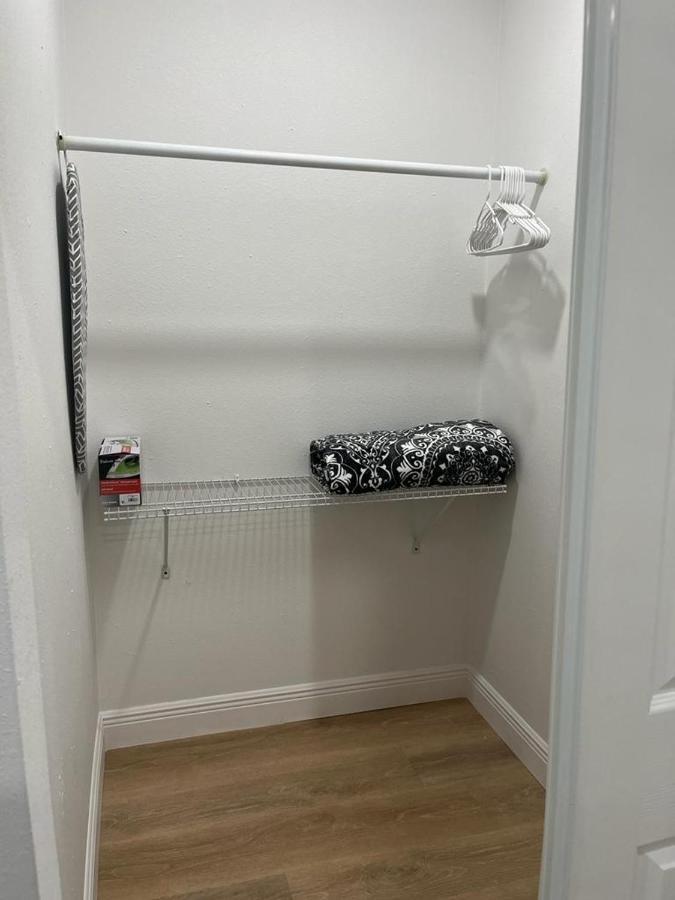 Incredible Comfortable Apartments Near The Airport And Beaches Tampa Eksteriør billede